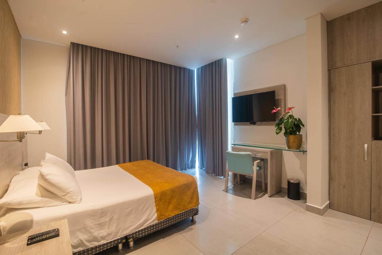 Hotel Zi One Luxury Картахена Экстерьер фото